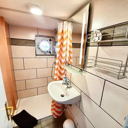 Ferienwohnung Auf Der Mueritz Waren (Mueritz)