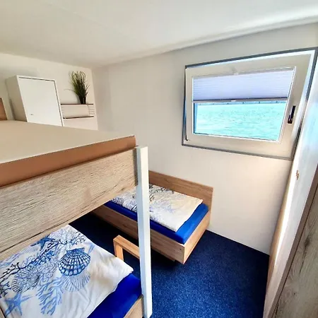 Ferienwohnung Auf Der Mueritz Lejlighed *