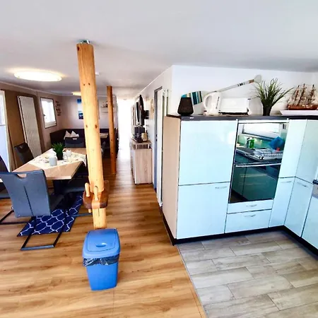 Ferienwohnung Auf Der Mueritz