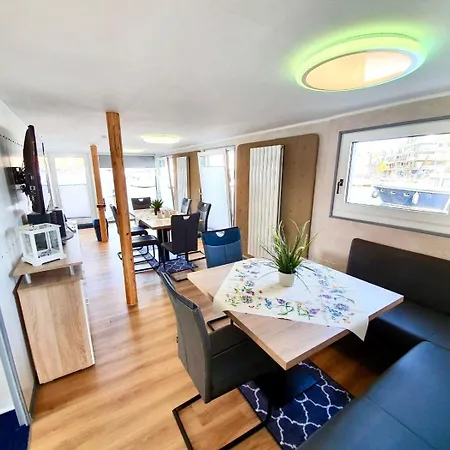 Lejlighed Ferienwohnung Auf Der Mueritz Waren (Mueritz)